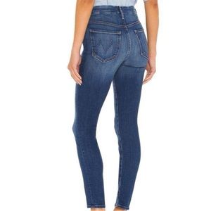 MOTHER High Waisted Looker Jeans in Getalongs